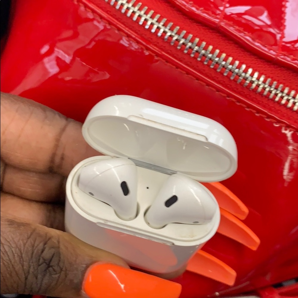 Apple AirPods $100 , they come with a charger too! - Picture 2 of 2